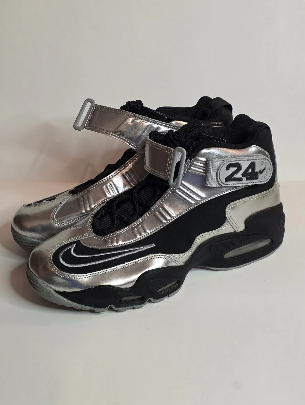 BNWOB Mens Nike Air Griffey Max 1 Metallic Silver Shoes US Sz 9 354912-011